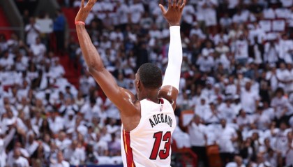 九游娱乐-韦德：人们想象中的83分该是暴扣&amp;干拔&amp;各种高难度 而不是43罚球