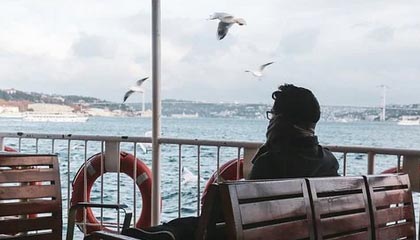 九游体育网页：让体育热爱在指尖放大——全方位体验指南